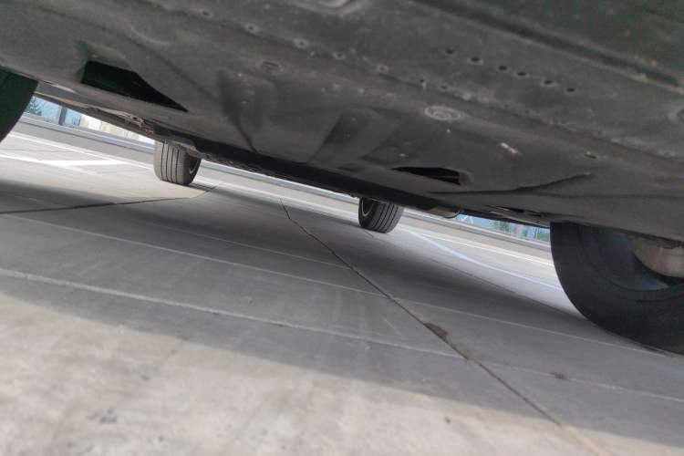 Used Lynk & Co 08 EM-P 2023 120km Long-Range Pro Chassis Front