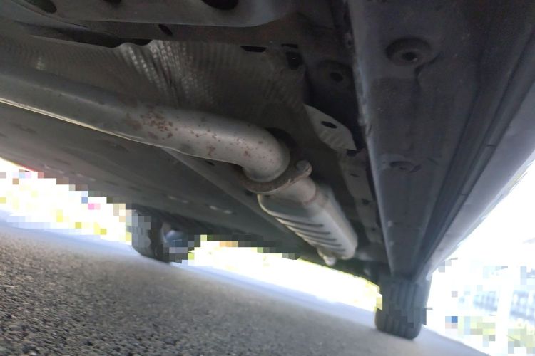 Used Lynk & Co 08 EM-P 2023 120km Long-Range Pro Chassis Front Left