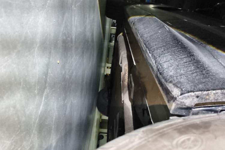 Used Lynk & Co 08 EM-P 2023 120km Long-Range Halo Chassis Rear Left