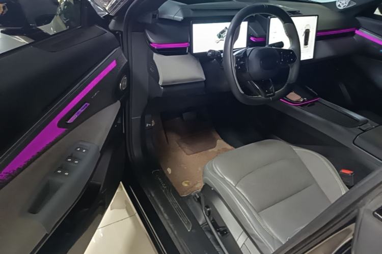Used Lynk & Co 08 EM-P 2023 120km Long-Range Halo Driver Seat