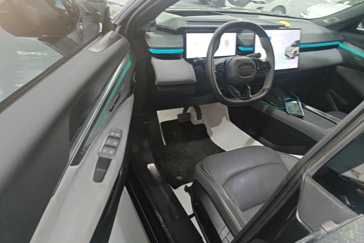 Used Lynk & Co 08 EM-P 2023 120km Long-Range Halo Driver Seat