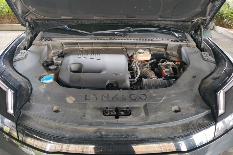 Used Lynk & Co 08 EM-P 2023 120km Long-Range Halo Engine Bay