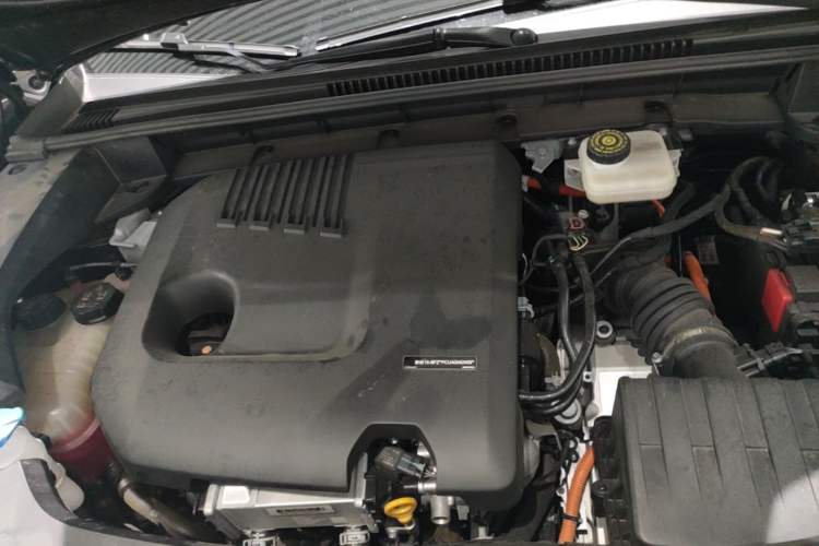 Used Lynk & Co 08 EM-P 2023 245km Ultra-Long Range Halo Engine Bay