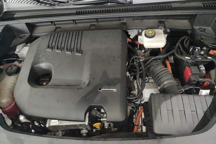 Used Lynk & Co 08 EM-P 2023 245km Ultra-Long Range Halo Engine Bay