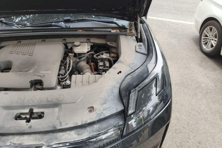 Used Lynk & Co 08 EM-P 2023 120km Long-Range Halo Engine Bay Left