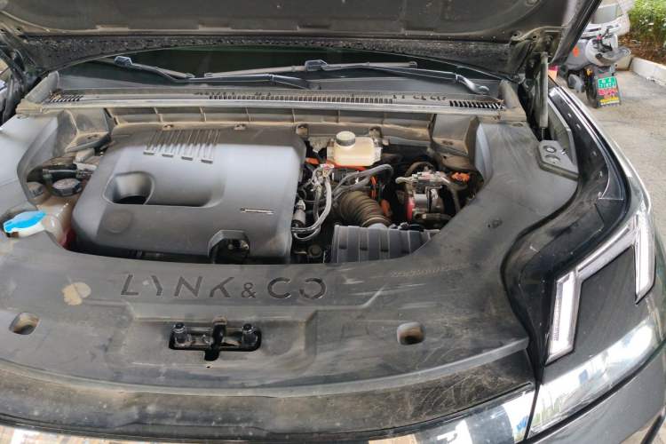 Used Lynk & Co 08 EM-P 2023 120km Long-Range Halo Engine Bay Left