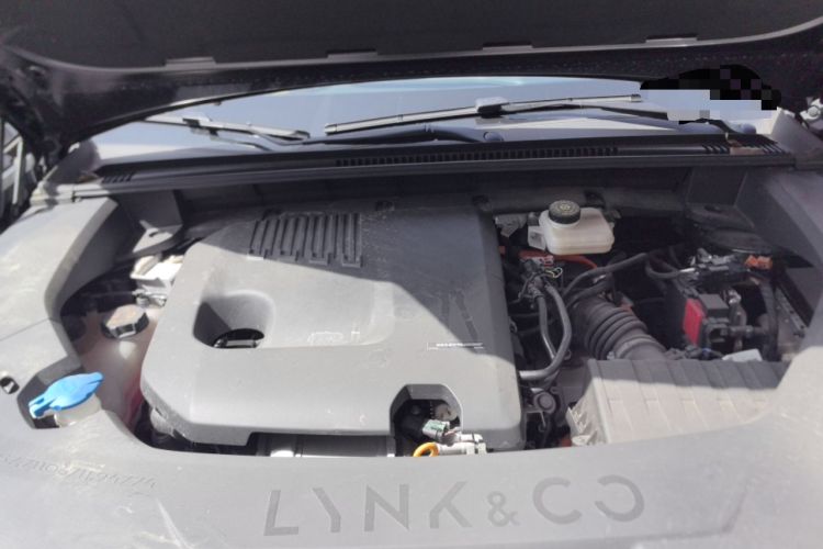 Used Lynk & Co 08 EM-P 2023 120km Long-Range Halo Engine Bay