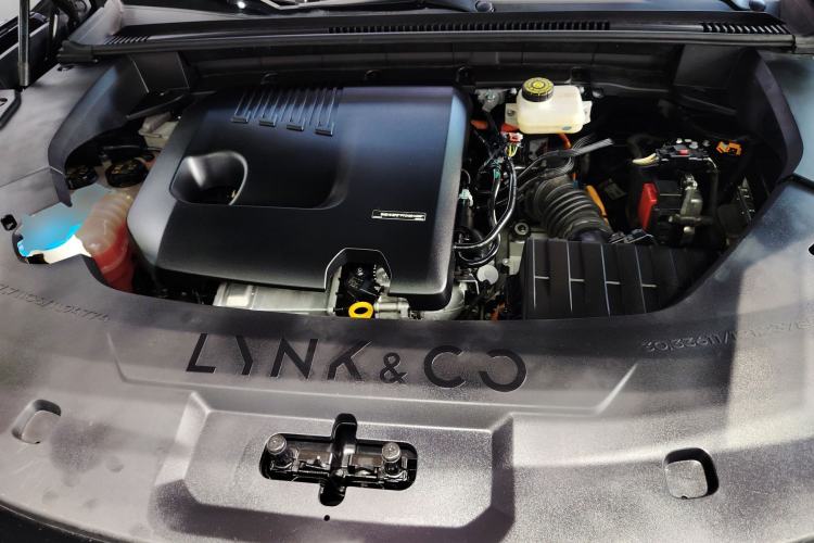 Used Lynk & Co 08 EM-P 2023 245km Ultra-Long Range Halo Engine Bay