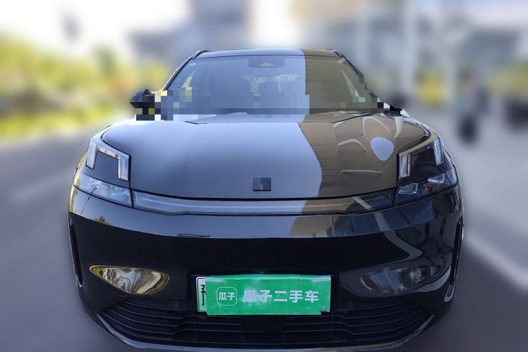 Used Lynk & Co 08 EM-P 2023 120km Long-Range Pro Front