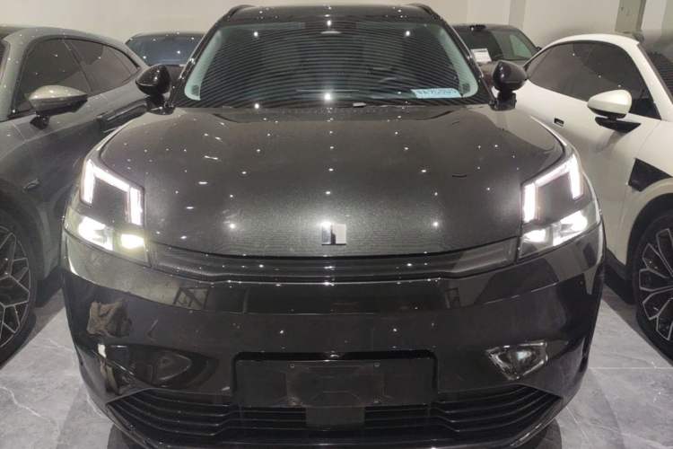 Used Lynk & Co 08 EM-P 2023 245km Ultra-Long Range Halo Front