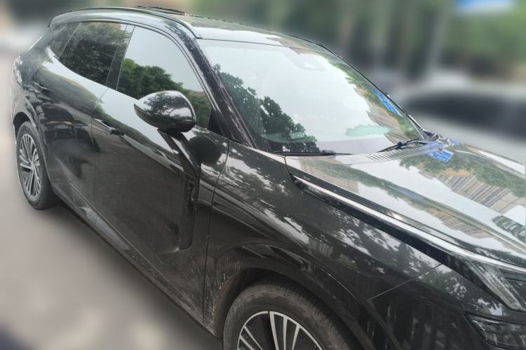 Used Lynk & Co 08 EM-P 2023 120km Long-Range Halo Front Right 45 Deg