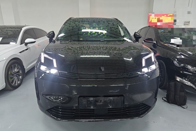 Used Lynk & Co 08 EM-P 2023 120km Long-Range Halo Front