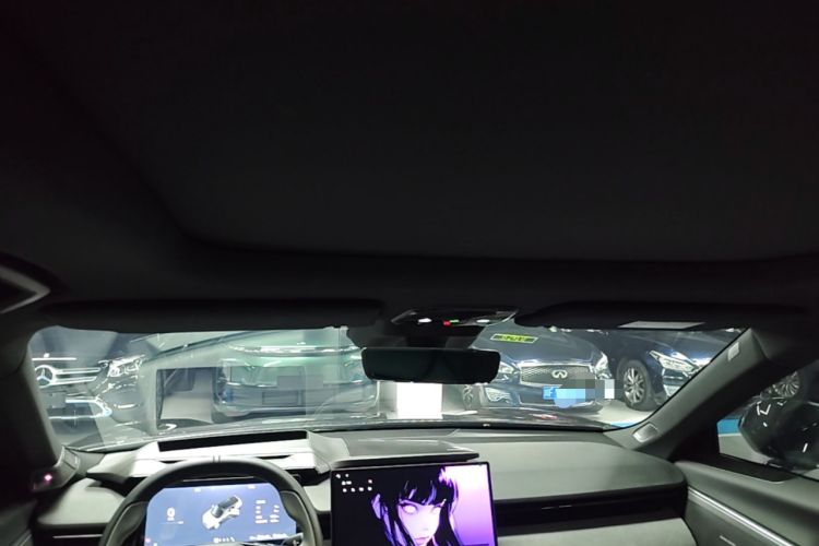 Used Lynk & Co 08 EM-P 2023 120km Long-Range Halo Headliner