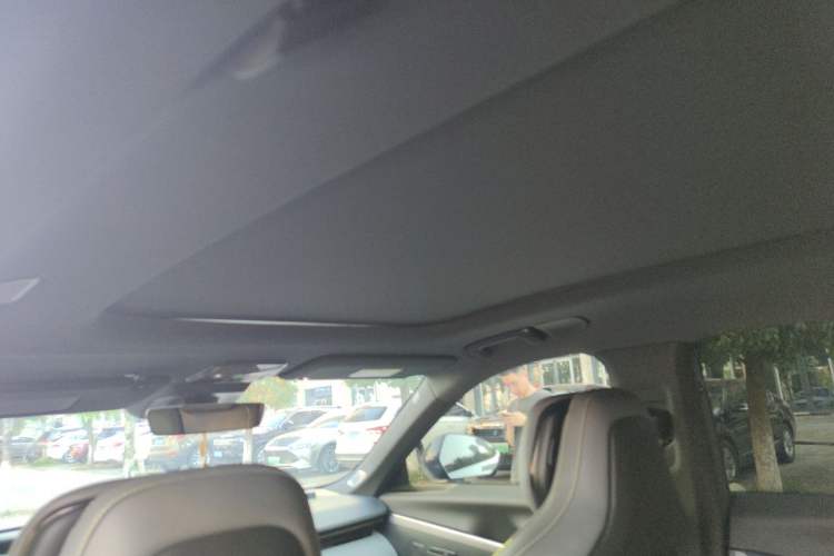 Used Lynk & Co 08 EM-P 2023 245km Ultra-Long Range Halo Headliner