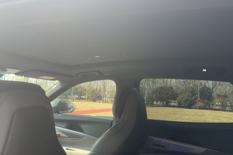 Used Lynk & Co 08 EM-P 2023 120km Long-Range Halo Interior 11