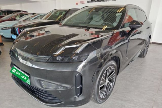 Used Lynk & Co 08 EM-P 2023 120km Long-Range Pro