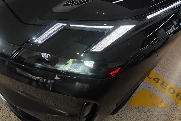 Used Lynk & Co 08 EM-P 2023 120km Long-Range Halo Left Front Headlight