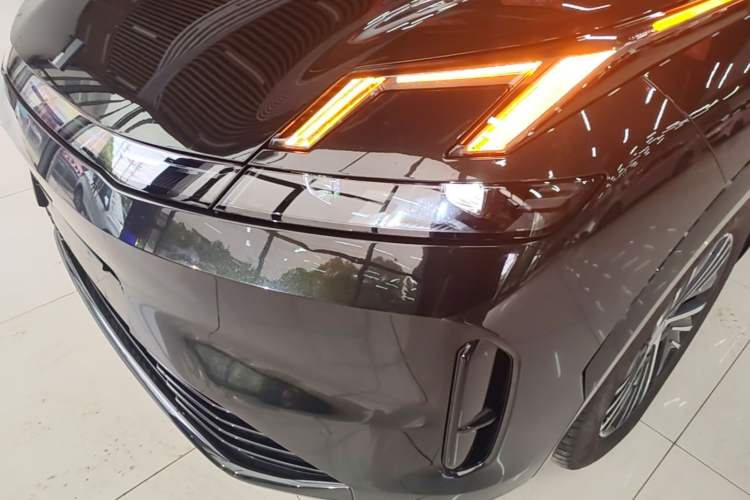 Used Lynk & Co 08 EM-P 2023 120km Long-Range Halo Left Front Headlight