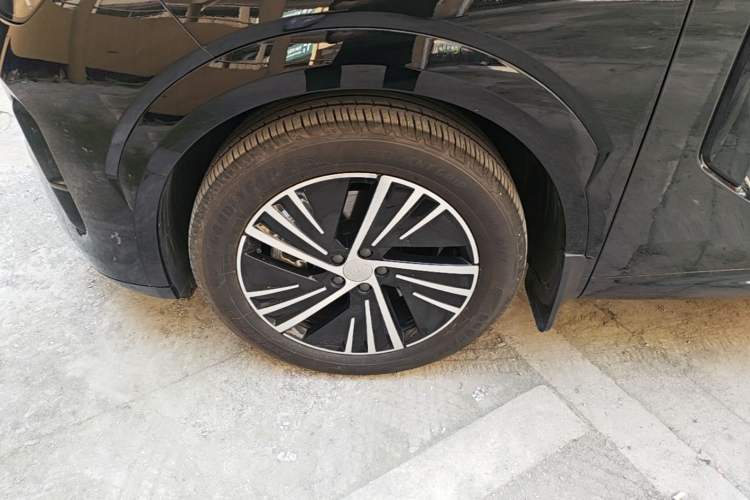Used Lynk & Co 08 EM-P 2023 120km Long-Range Pro Left Front Wheel Hub