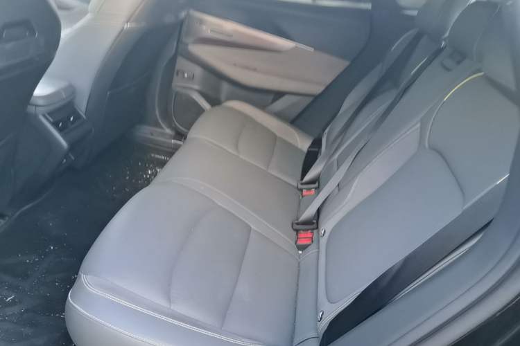Used Lynk & Co 08 EM-P 2023 120km Long-Range Halo Left Rear Seat
