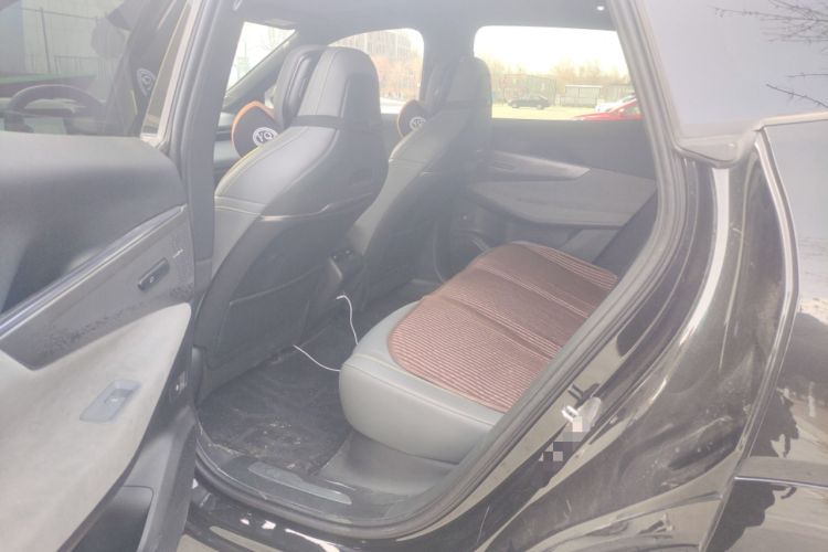 Used Lynk & Co 08 EM-P 2023 120km Long-Range Pro Left Rear Seat
