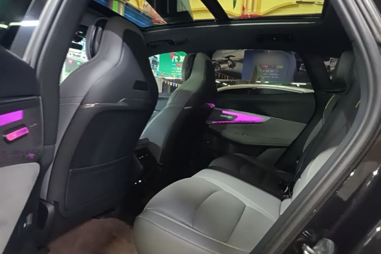 Used Lynk & Co 08 EM-P 2023 120km Long-Range Halo Left Rear Seat