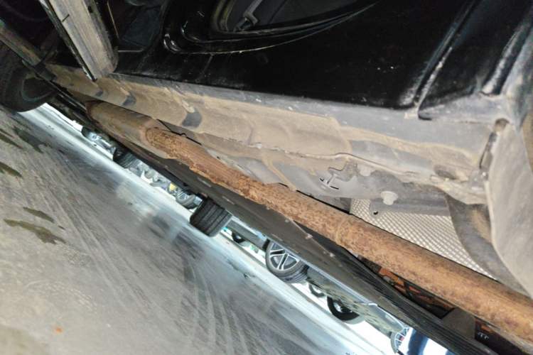 Used Lynk & Co 08 EM-P 2023 120km Long-Range Pro Left Side Sill