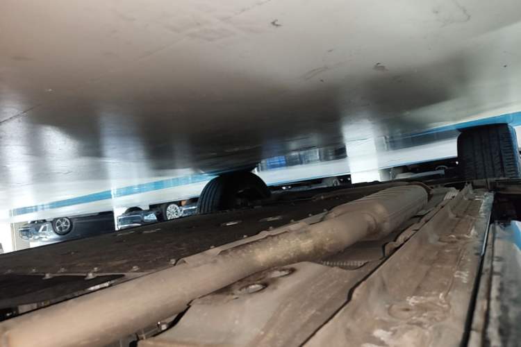 Used Lynk & Co 08 EM-P 2023 120km Long-Range Halo Left Side Sill