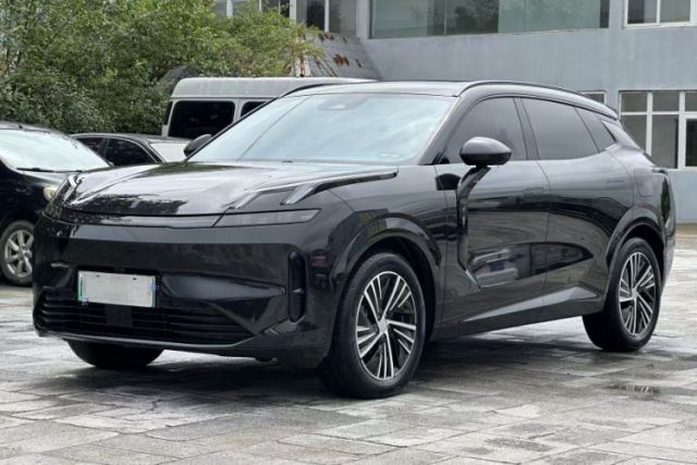 Used Lynk & Co 08 EM-P 2023 245km Ultra-Long Range Halo