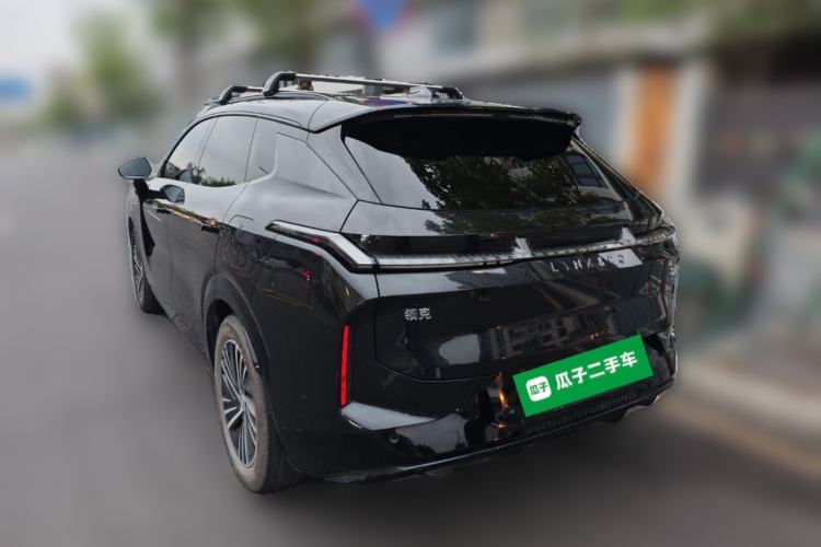 Used Lynk & Co 08 EM-P 2023 120km Long-Range Halo Rear Left 45 Deg