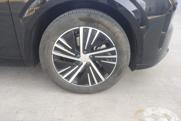 Used Lynk & Co 08 EM-P 2023 120km Long-Range Pro Right Front Wheel Hub