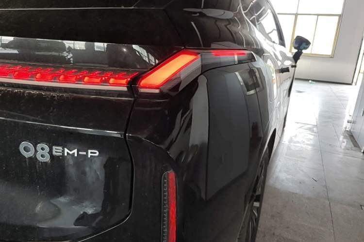 Used Lynk & Co 08 EM-P 2023 245km Ultra-Long Range Halo Right Rear Taillight