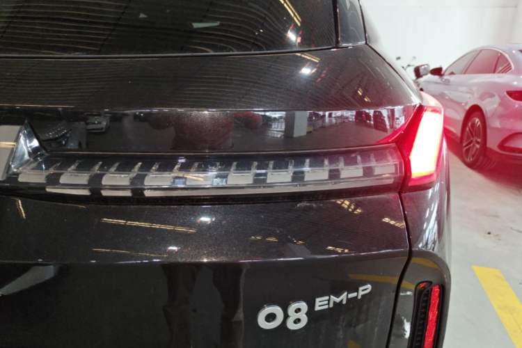 Used Lynk & Co 08 EM-P 2023 120km Long-Range Pro Right Rear Taillight
