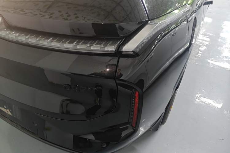 Used Lynk & Co 08 EM-P 2023 120km Long-Range Halo Right Rear Taillight