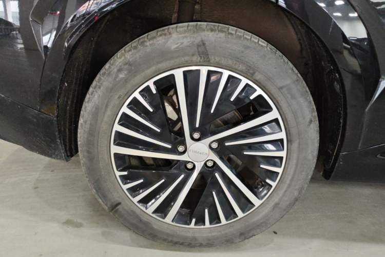 Used Lynk & Co 08 EM-P 2023 120km Long-Range Pro Right Rear Wheel Hub