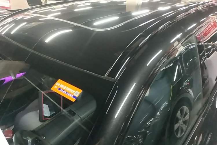 Used Lynk & Co 08 EM-P 2023 220km All-Wheel-Drive Performance Halo Roof