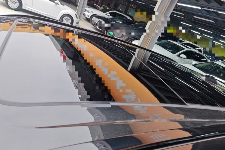 Used Lynk & Co 08 EM-P 2023 120km Long-Range Pro Roof