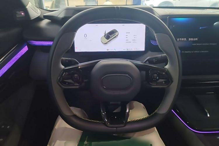 Used Lynk & Co 08 EM-P 2023 120km Long-Range Halo Steering Wheel