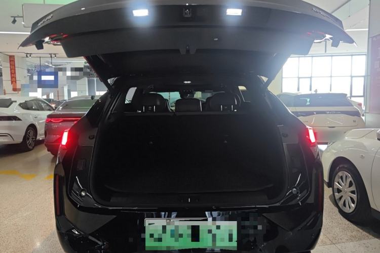 Used Lynk & Co 08 EM-P 2023 120km Long-Range Halo Trunk