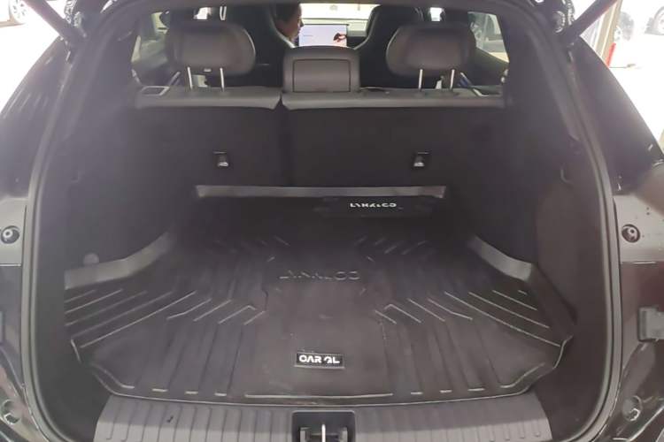 Used Lynk & Co 08 EM-P 2023 120km Long-Range Halo Trunk