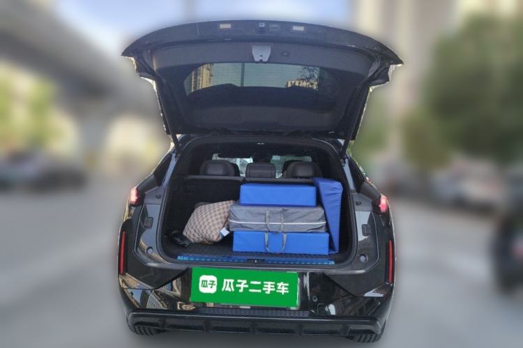 Used Lynk & Co 08 EM-P 2023 245km Ultra-Long Range Halo Trunk
