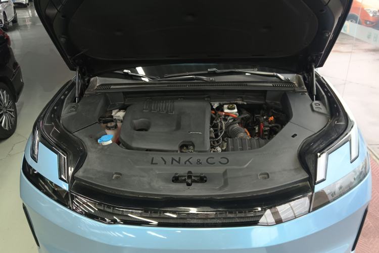 Used Lynk & Co 08 EM-P 2023 220km All-Wheel-Drive Performance Halo Engine Bay