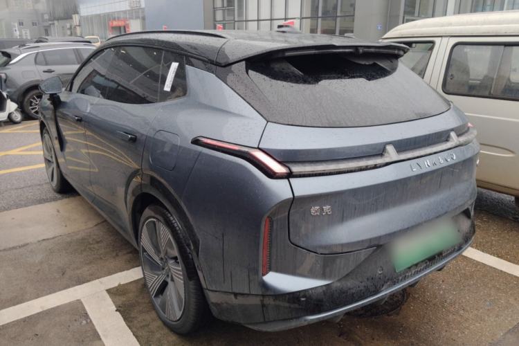 Used Lynk & Co 08 EM-P 2023 220km All-Wheel-Drive Performance Halo Exterior 2