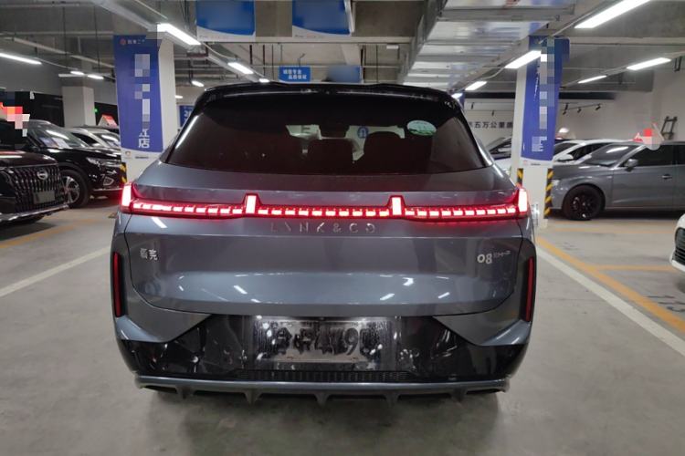 Used Lynk & Co 08 EM-P 2023 220km All-Wheel-Drive Performance Halo Exterior 4