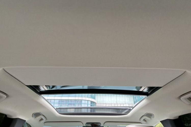 Used Lynk & Co 08 EM-P 2023 220km All-Wheel-Drive Performance Halo Roof