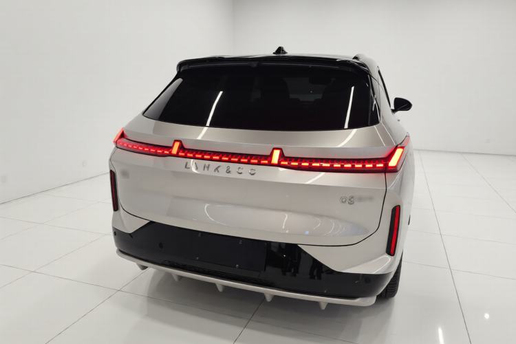 Used Lynk & Co 08 EM-P 2023 220km All-Wheel-Drive Performance Halo Rear