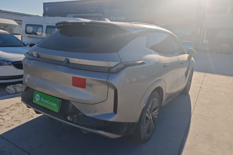Used Lynk & Co 08 EM-P 2023 120km Long-Range Halo Rear Right 45 Deg