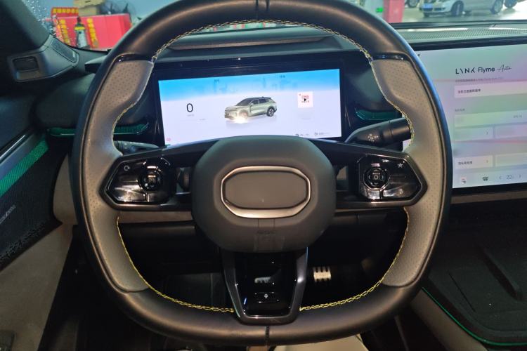 Used Lynk & Co 08 EM-P 2023 220km All-Wheel-Drive Performance Halo Steering Wheel