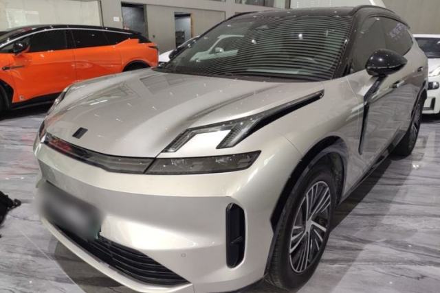 Used Lynk & Co 08 EM-P 2023 245km Ultra-Long Range Halo
