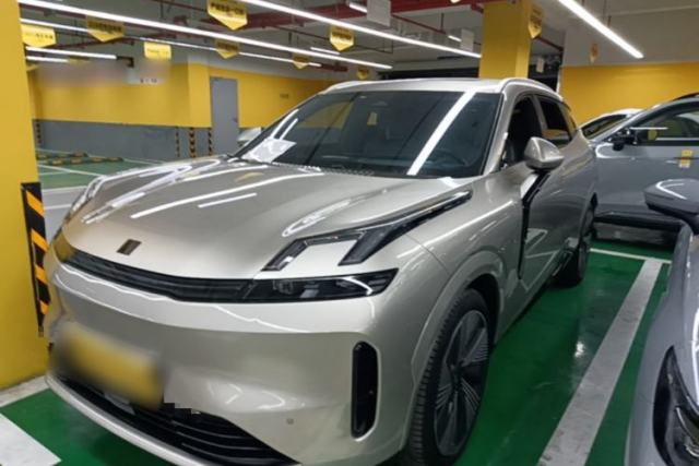 Used Lynk & Co 08 EM-P 2023 245km Ultra-Long Range Halo